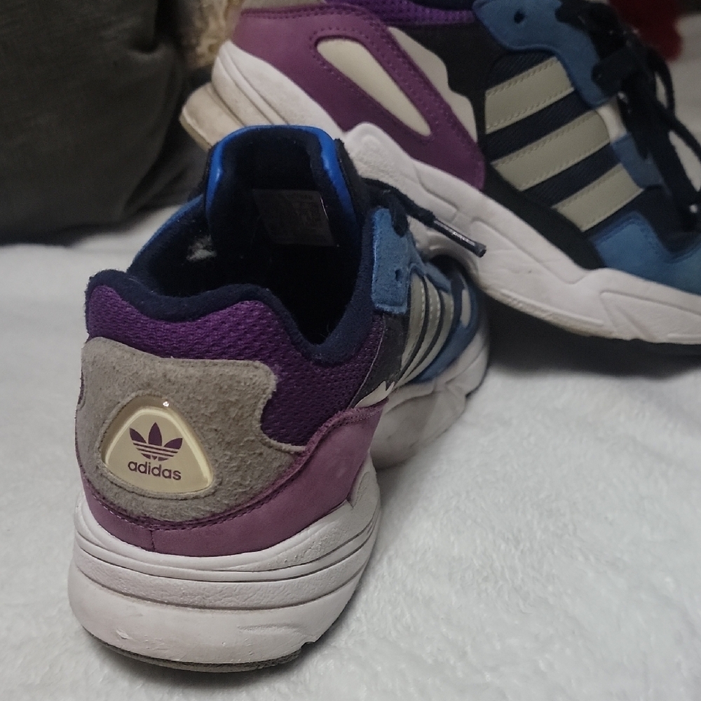 Adidas Size 8 Man  Navy and Violet Sneakers Unesex - Picture 6 of 14
